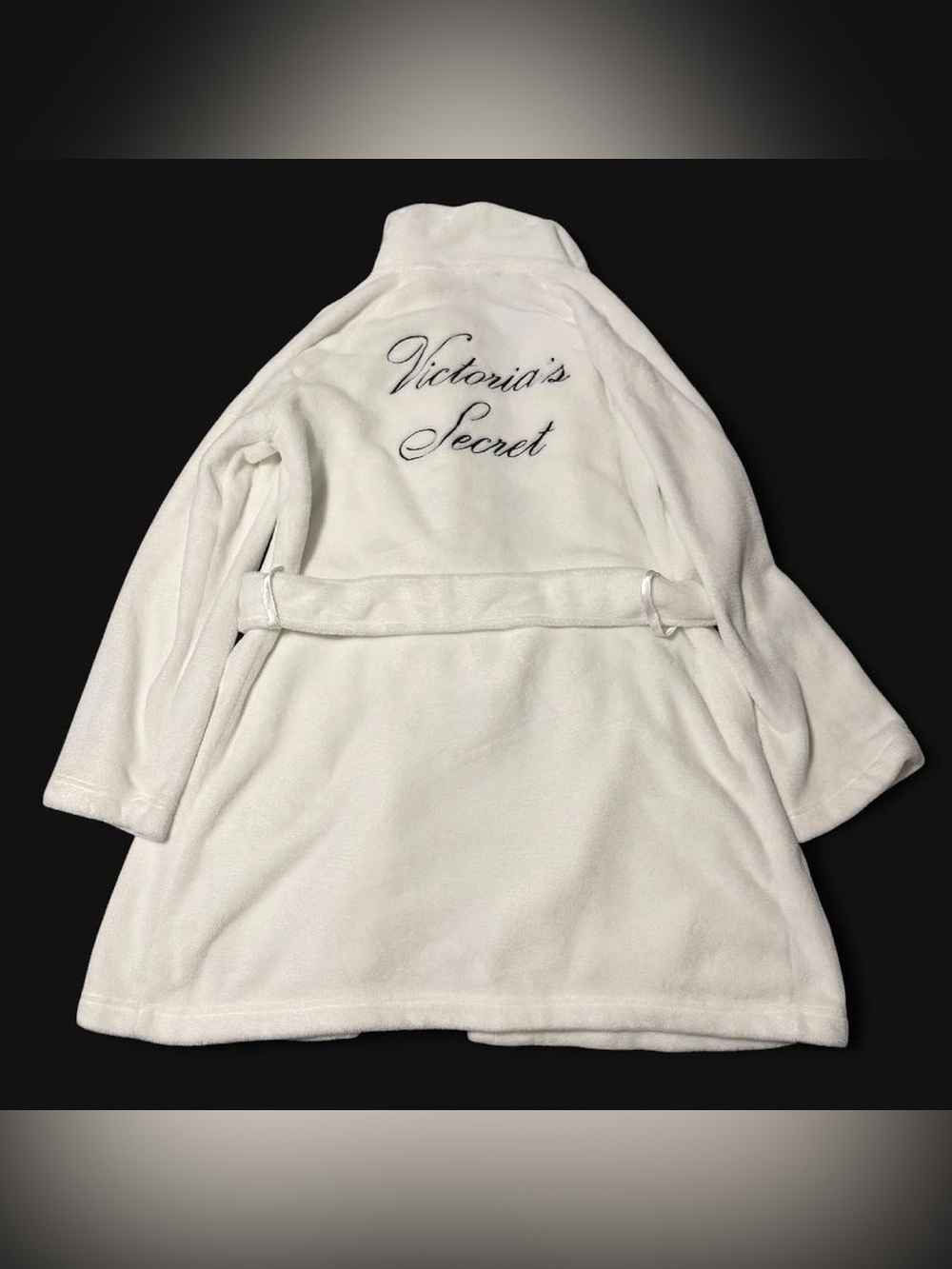 Victoria's Secret White Plush Robe with Embroidered Logo